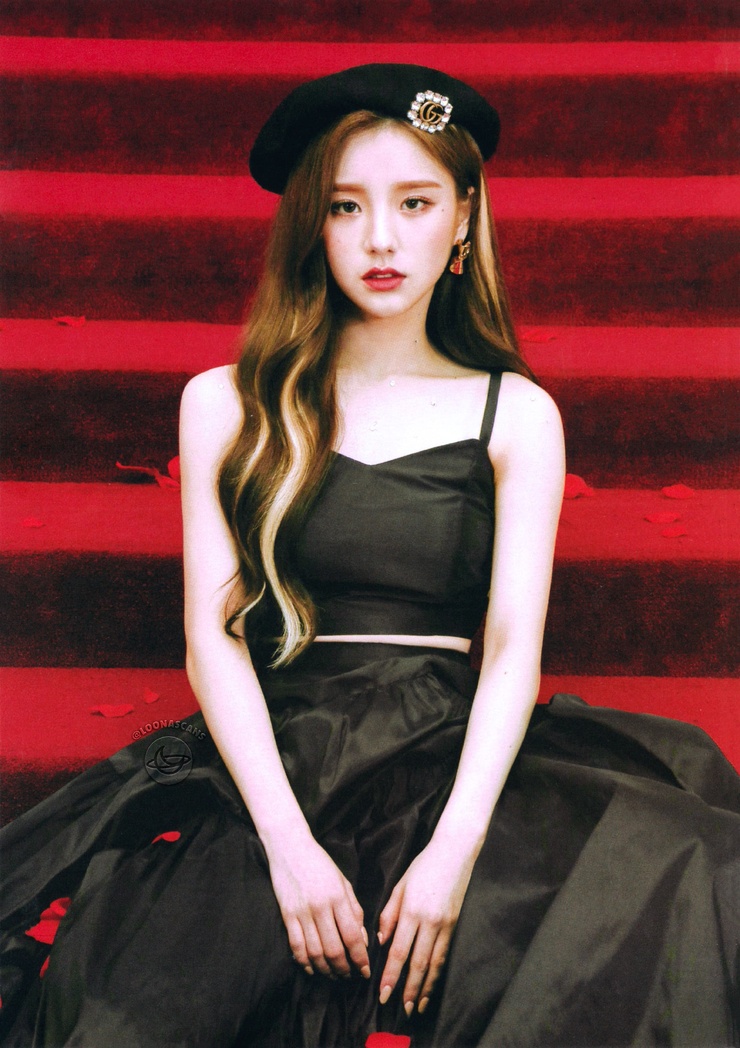 HeeJin HeeJin