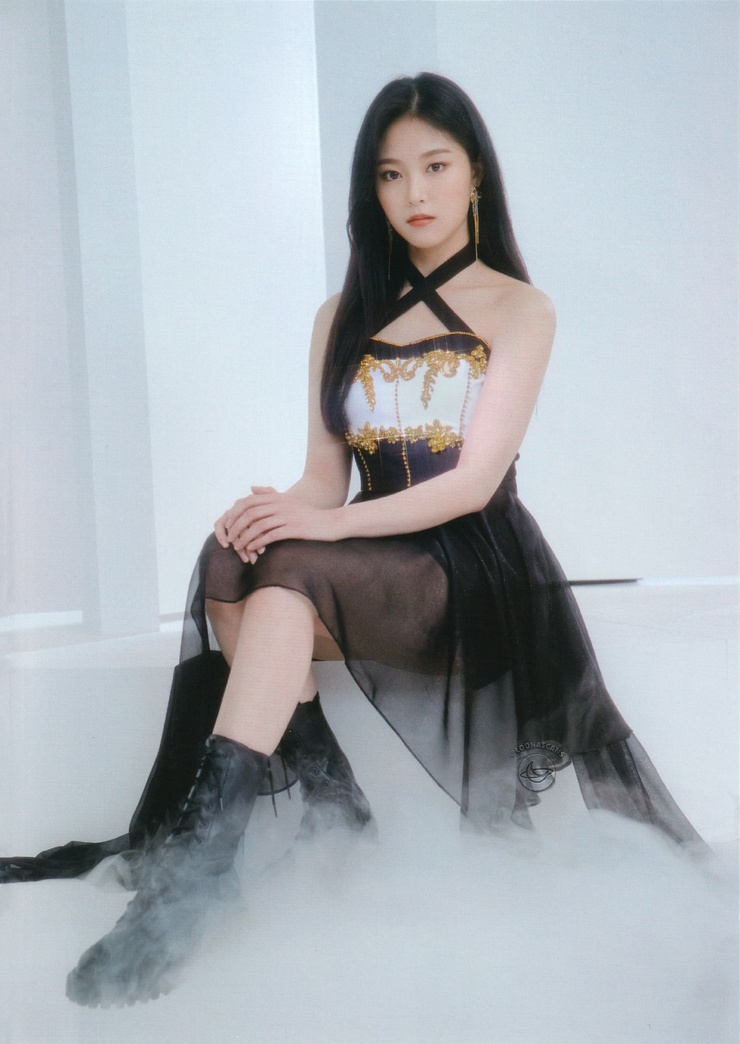 HyunJin HyunJin