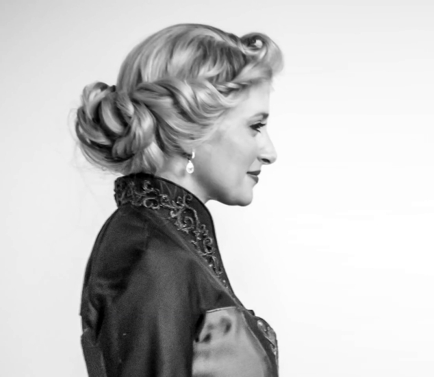 Caissie Levy