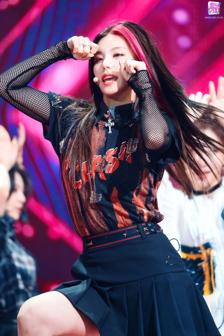 Hwang Yeji