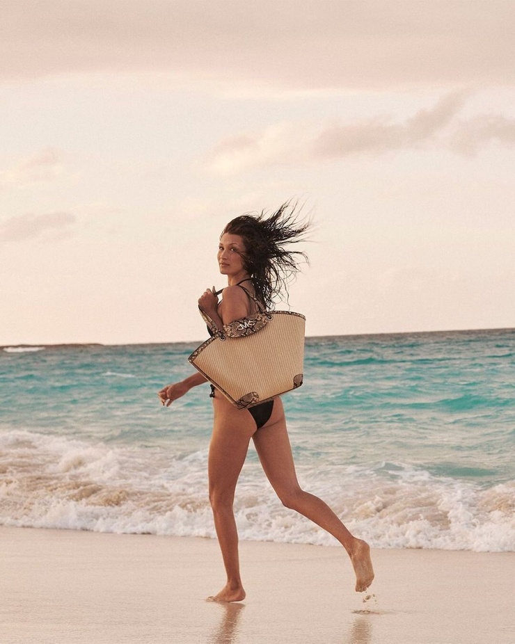 Bella Hadid Bella Hadid