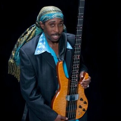 Deon Estus