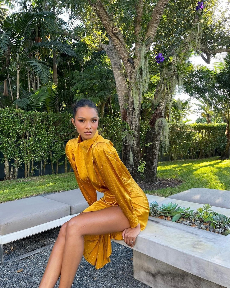 Lais Ribeiro Lais Ribeiro