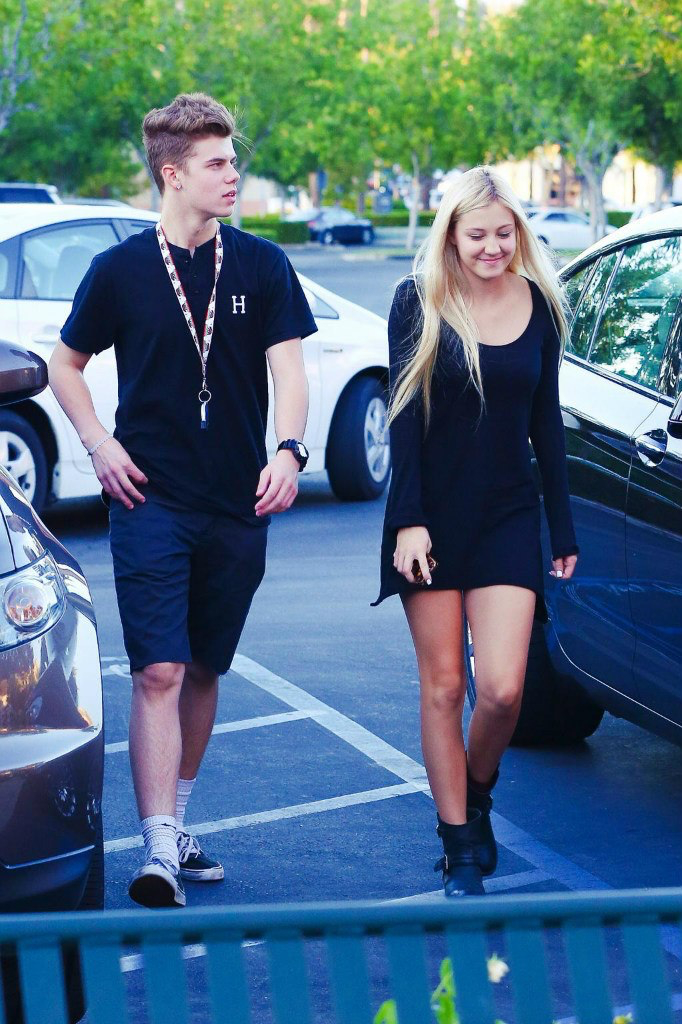 Ava Sambora