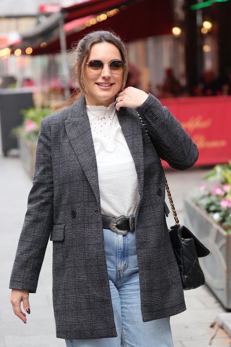 Kelly Brook Kelly Brook