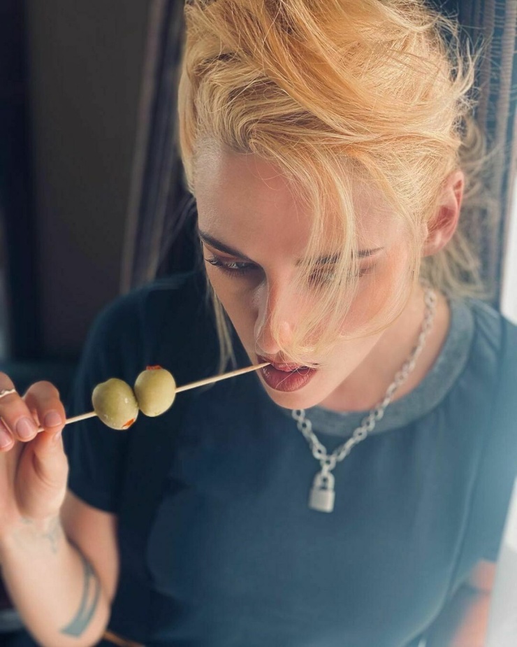 Kristen Stewart Kristen Stewart