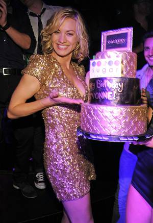 Yvonne Strahovski Yvonne Strahovski