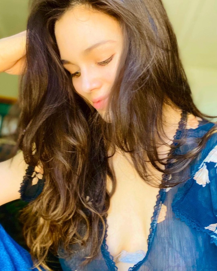 India Eisley India Eisley