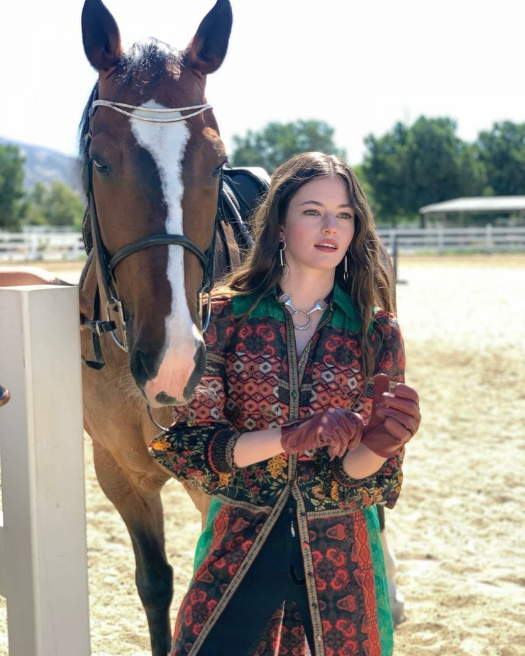 Mackenzie Foy