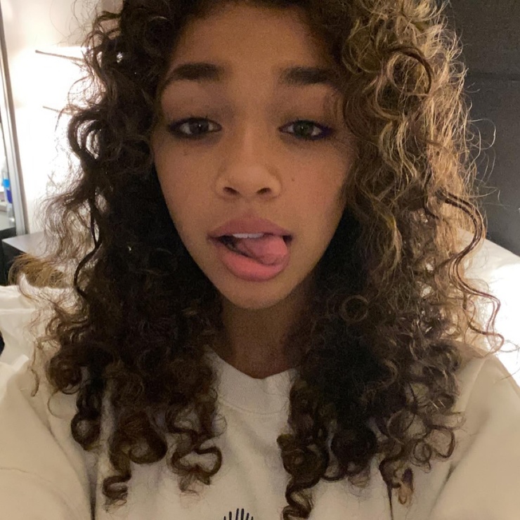 Picture of Amara Rose