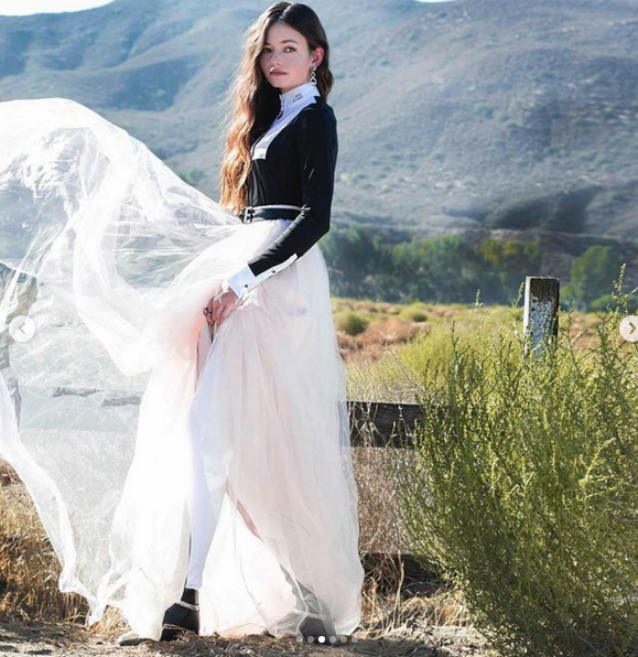Mackenzie Foy Mackenzie Foy