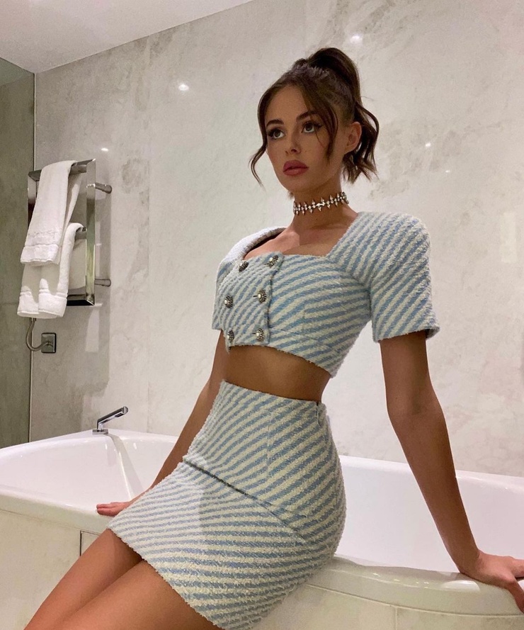 Daniella Beckerman Daniella Beckerman