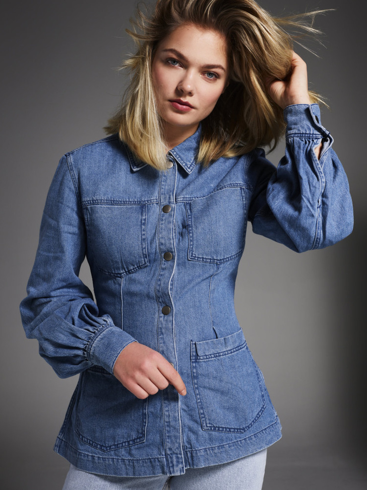 Aniek Arisse