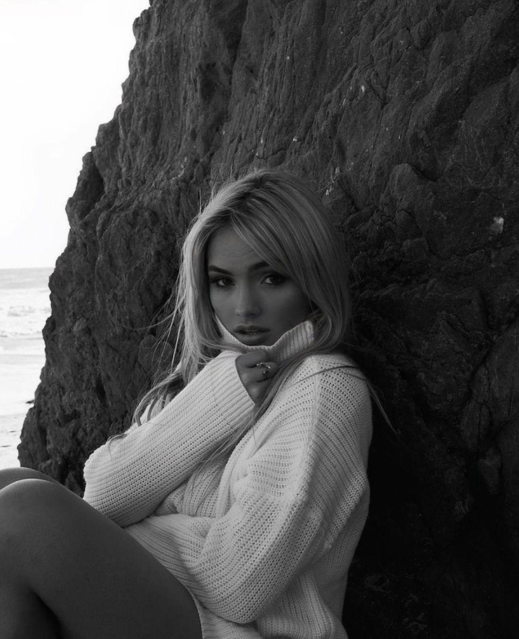 Natalie Alyn Lind