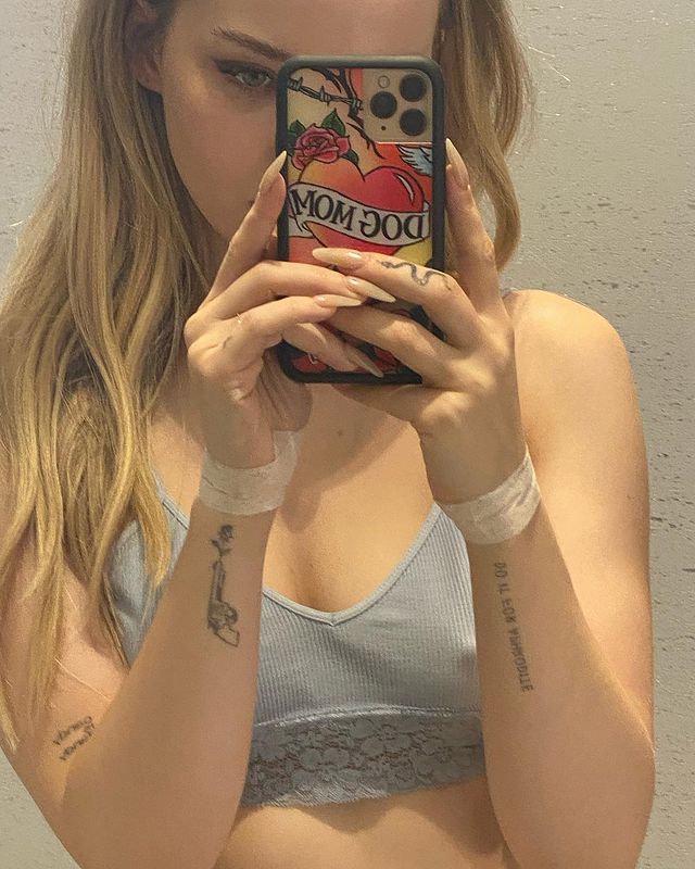 Dove Cameron Dove Cameron