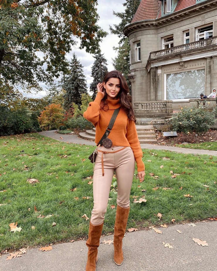 Mahlagha Jaberi