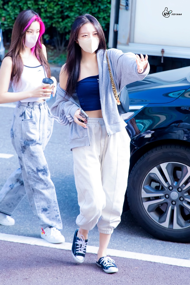 Yuna (ITZY)