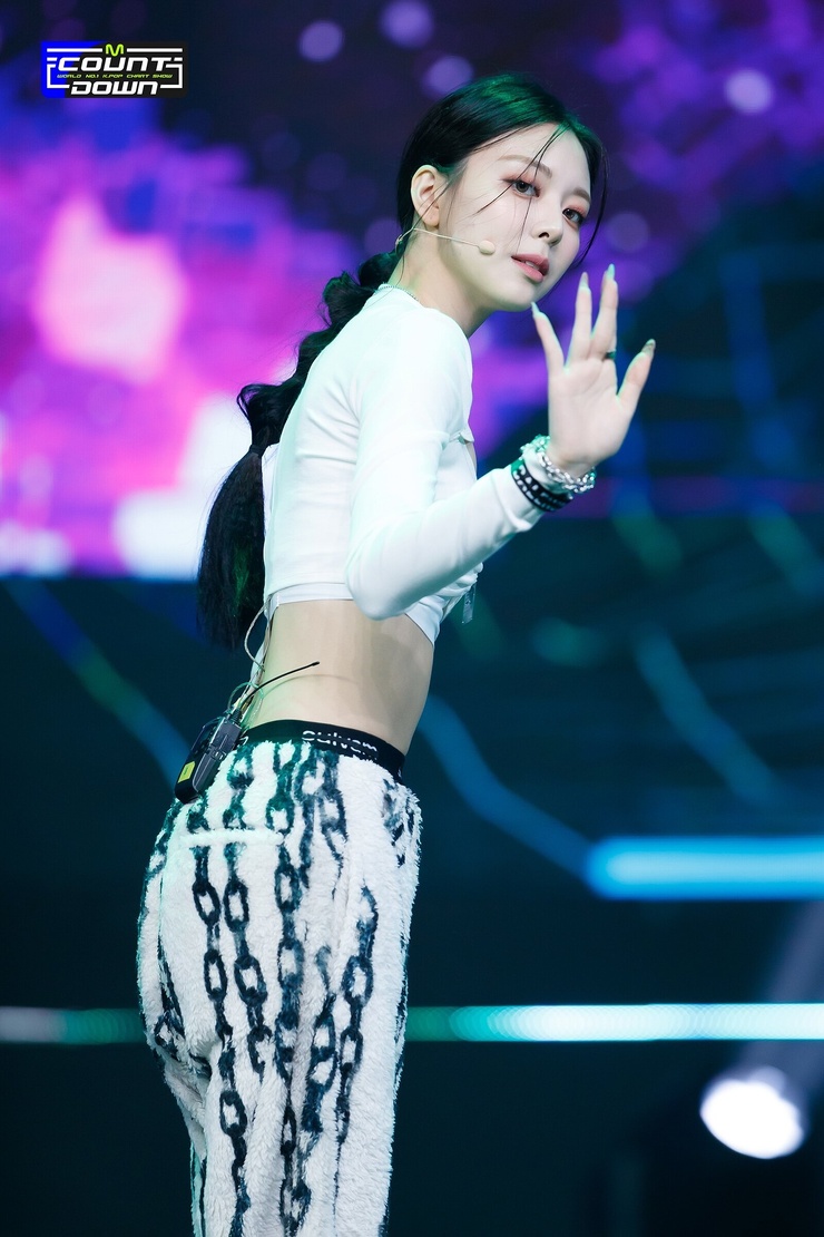 Shin Yuna