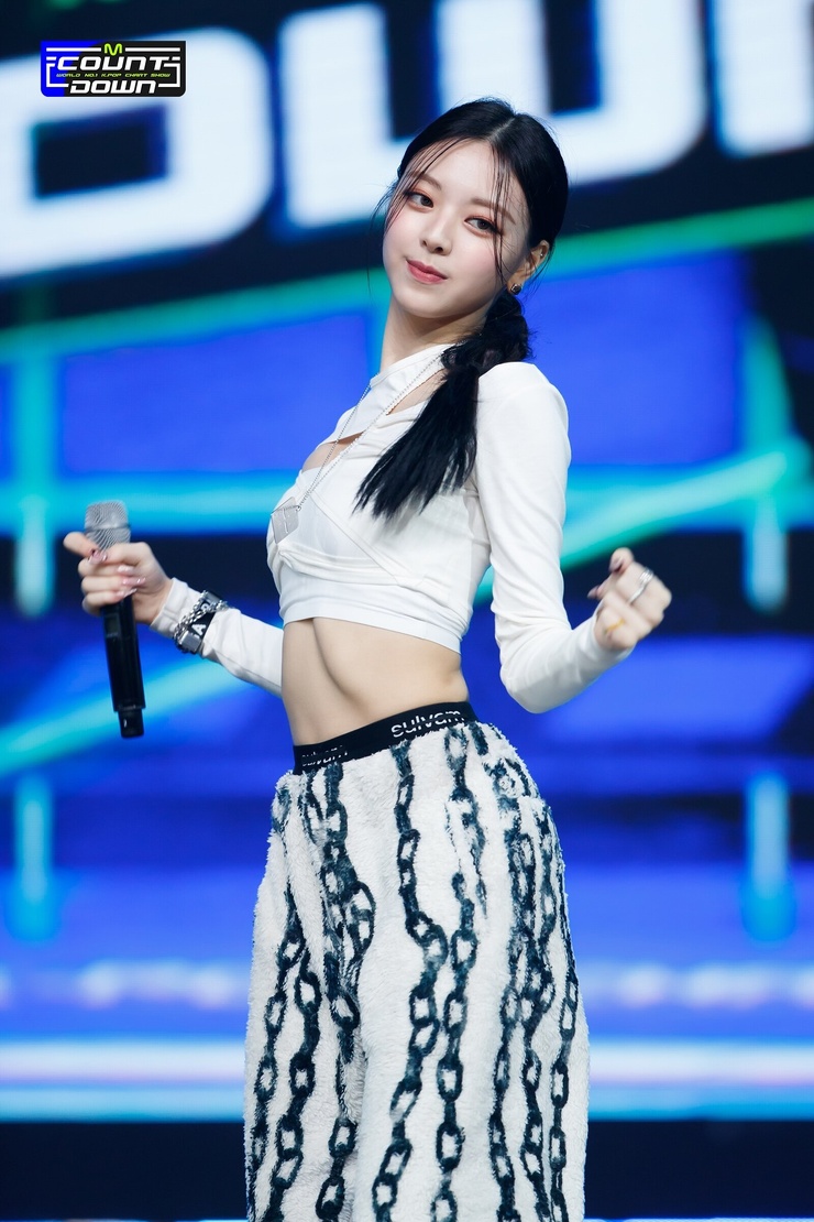 Shin Yuna