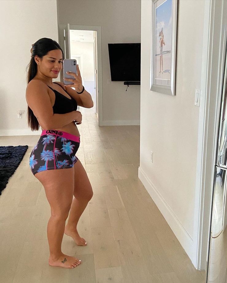 Katya Elise Henry