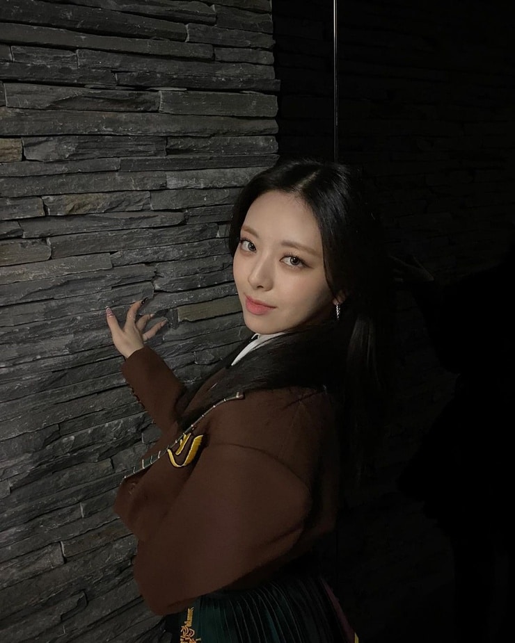 Shin Yuna