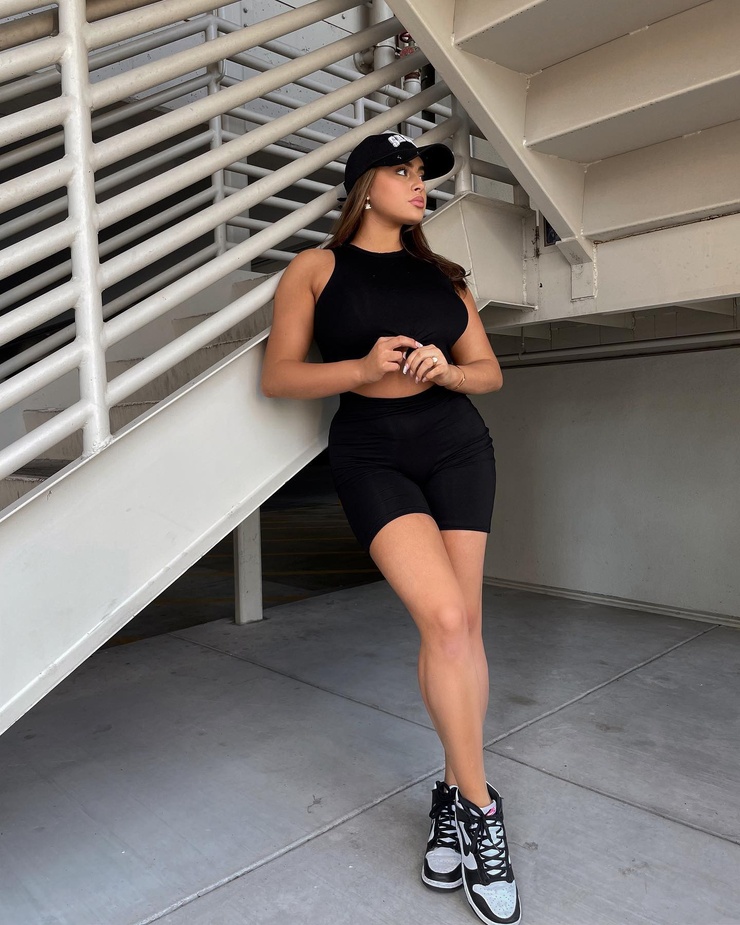 Kalani Hilliker