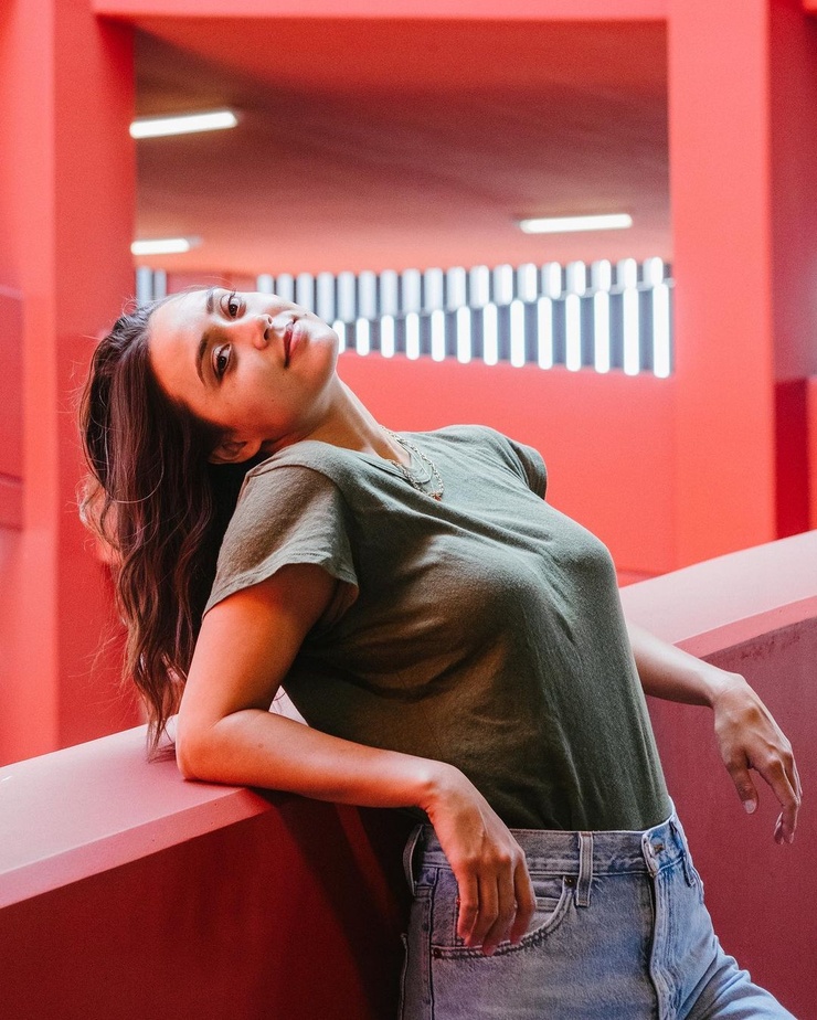 Dia Frampton