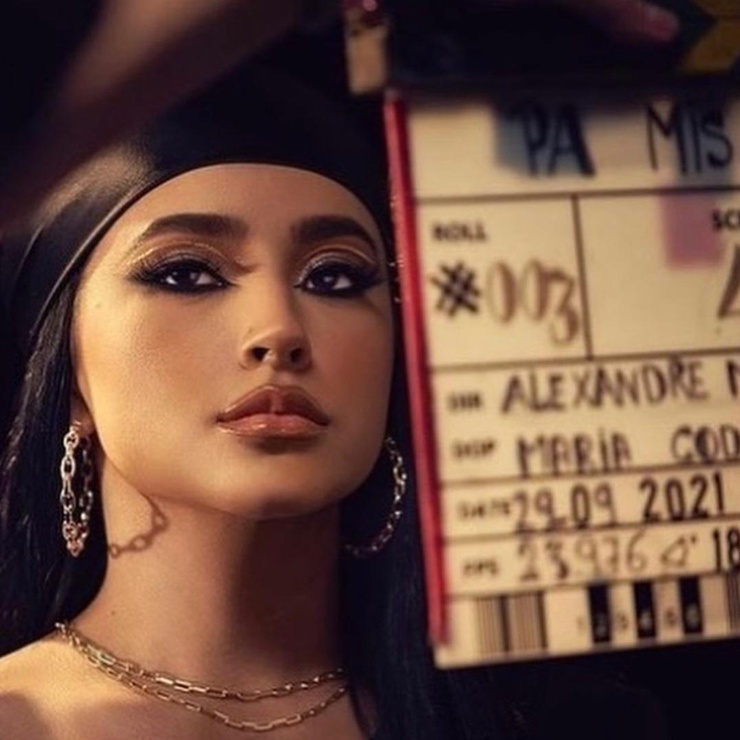 Becky G.
