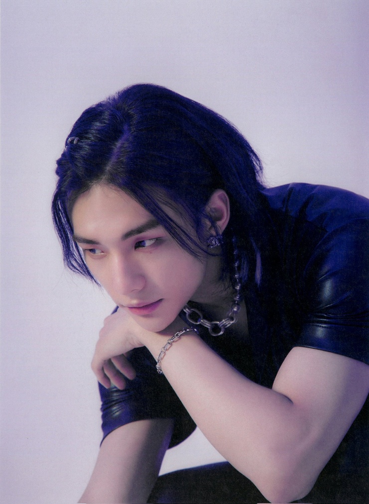 Hyun-Jin Hwang