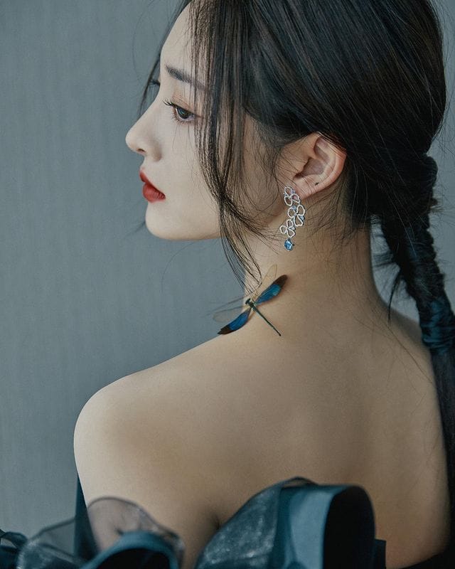 Zhou Jieqiong