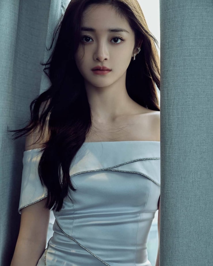 Zhou Jieqiong