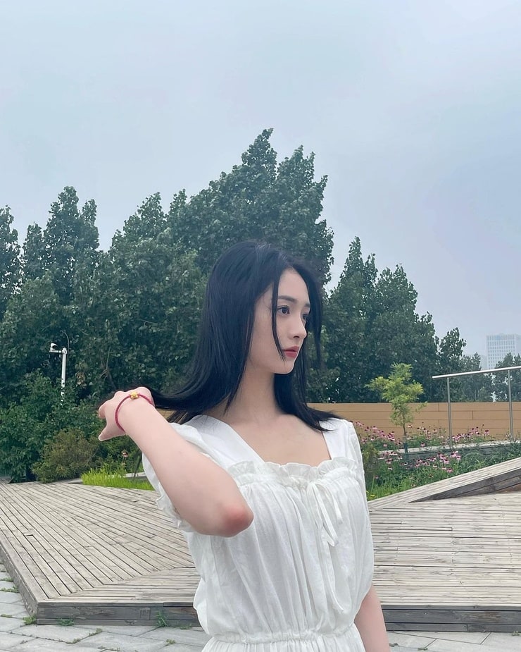 Picture of Zhou Jieqiong