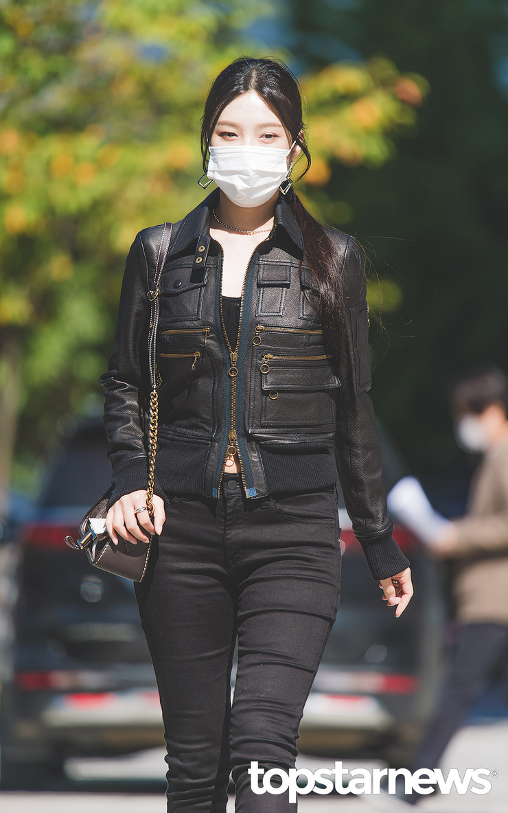 Joy (Park Soo Young)