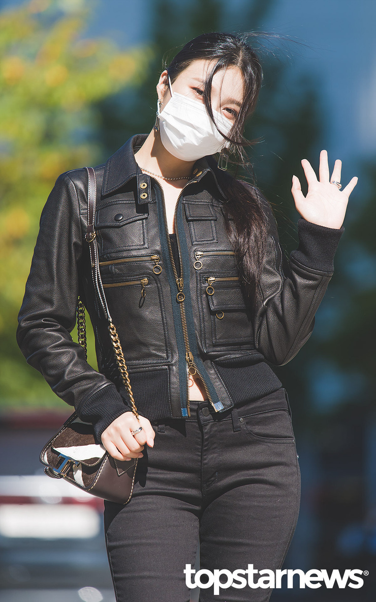 Joy (Park Soo Young)