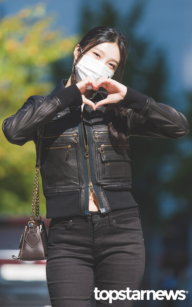 Joy (Park Soo Young)