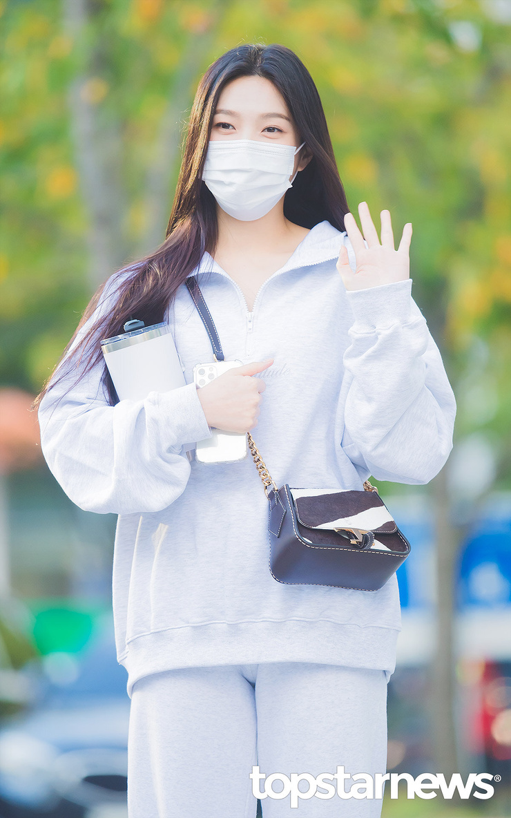 Joy (Park Soo Young)
