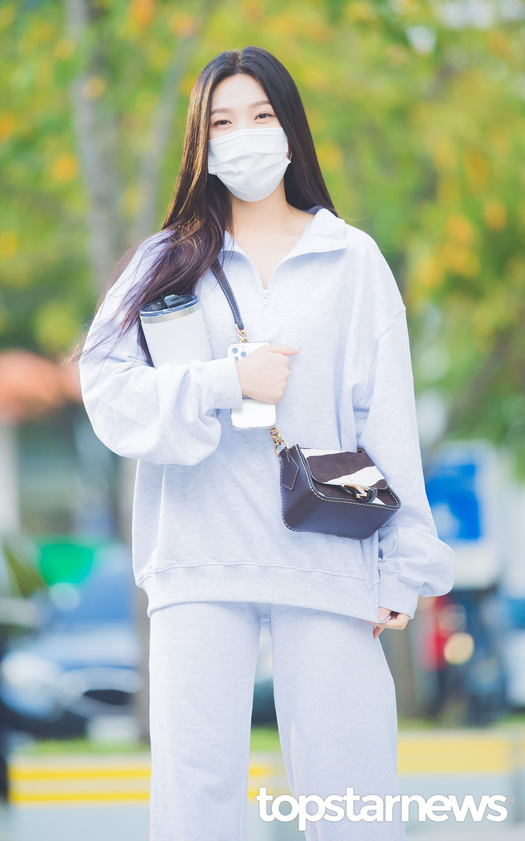 Joy (Park Soo Young)