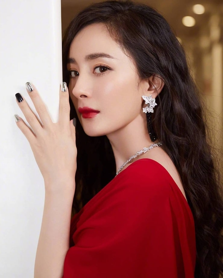 Mi Yang Mi Yang
