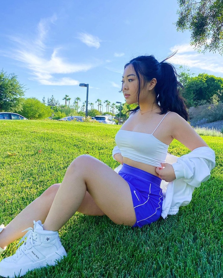 Vickii Chen