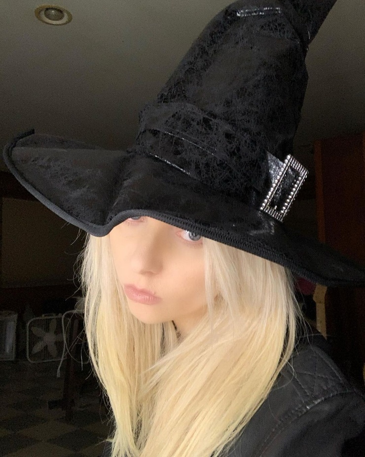 Taylor Momsen