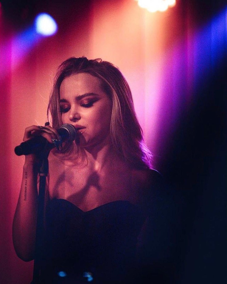 Dove Cameron