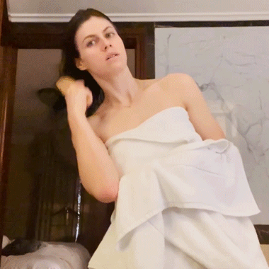 Alexandra Daddario Alexandra Daddario