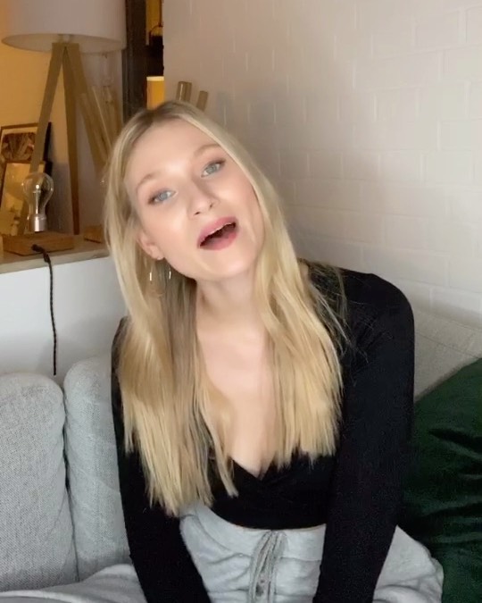 Carolin Niemczyk Carolin Niemczyk