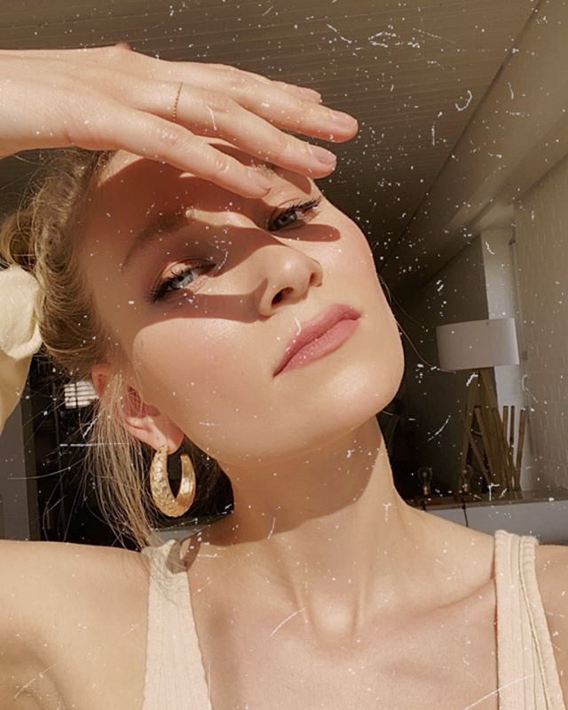 Carolin Niemczyk Carolin Niemczyk