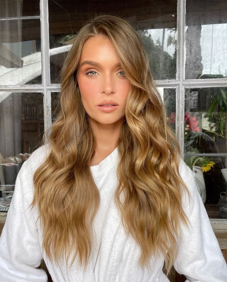 Josephine Skriver Josephine Skriver