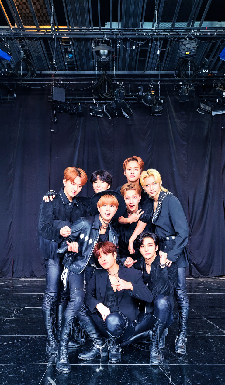 Stray Kids