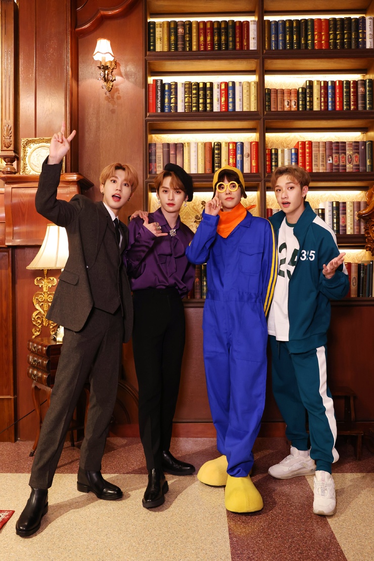 Stray Kids Stray Kids