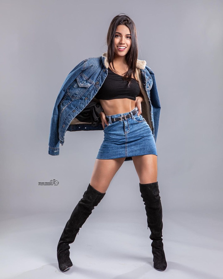 Jimena Solis Jimena Solis
