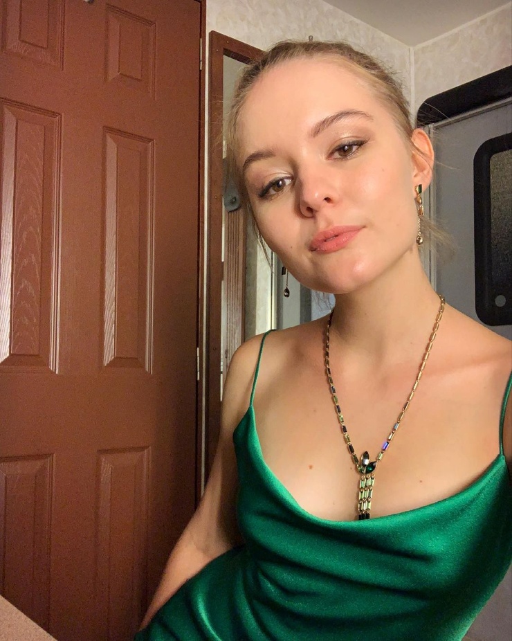 Izabela Vidovic