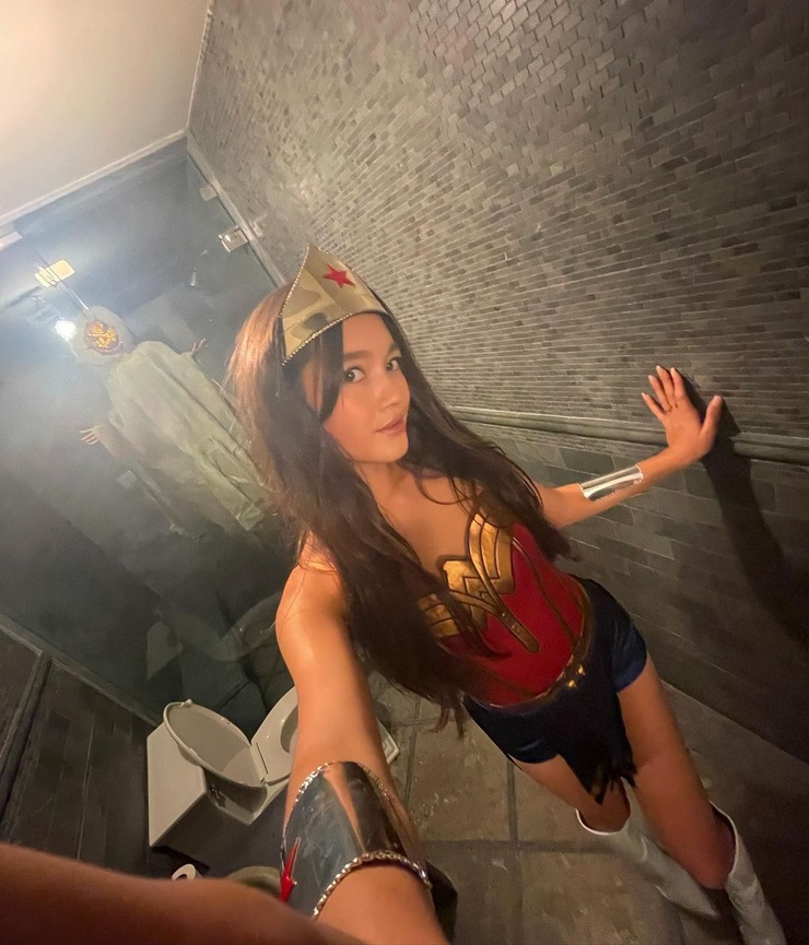 Lily Chee